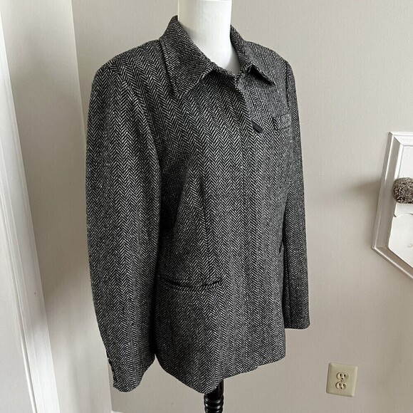 Ralph Lauren Wool Herringbone blazer Zip Front Blazer Jacket Size 12 old money - Picture 5 of 16